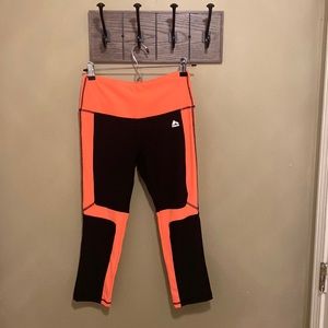 RBX women’s gym capri leggings size small